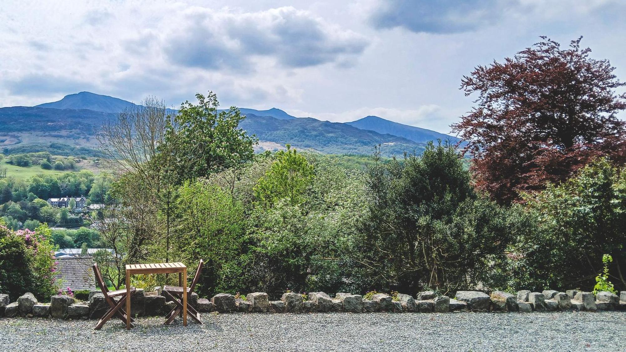 Amazing Cader Views Torrent En Suite Долгеллау Экстерьер фото